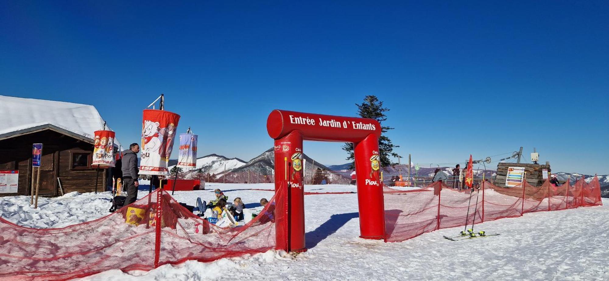 Le Chaleureux Cocon Rouge Daire Ustou Dış mekan fotoğraf
